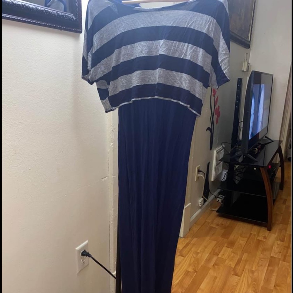 Cedar Tree women Dress size L